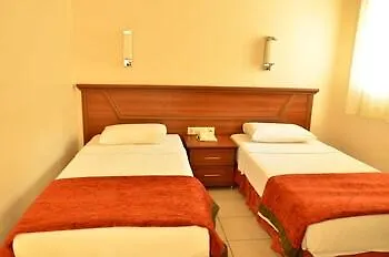 Hotel Julian Forest Icmeler